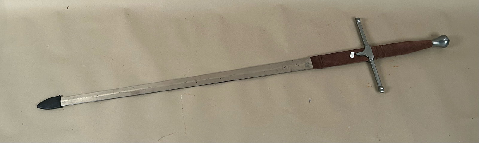 Marto ?Toledo? Reproduction Sword made in Spain (1 of 3)