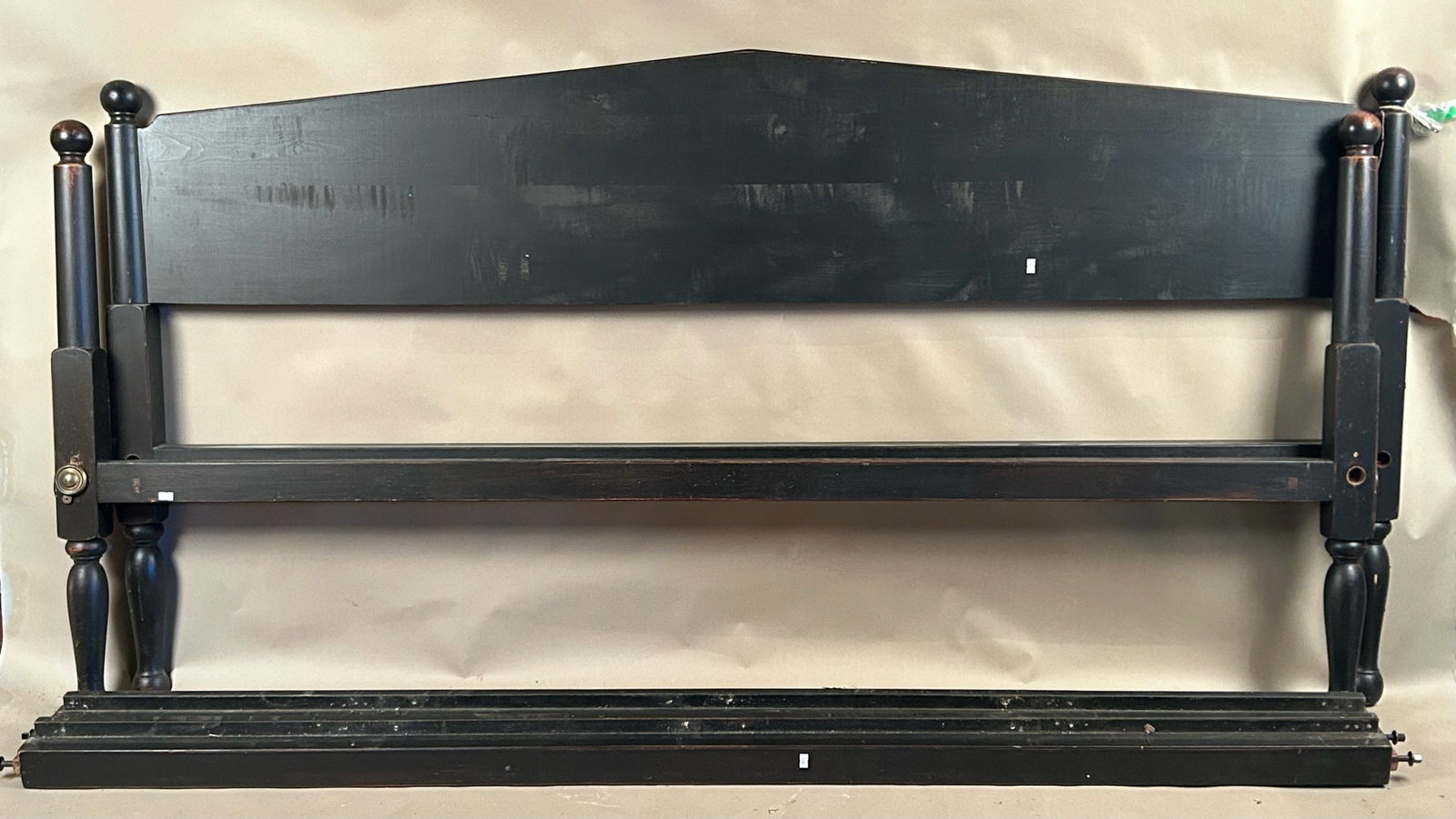 King Sized Hired Mans Bed (1 of 5)