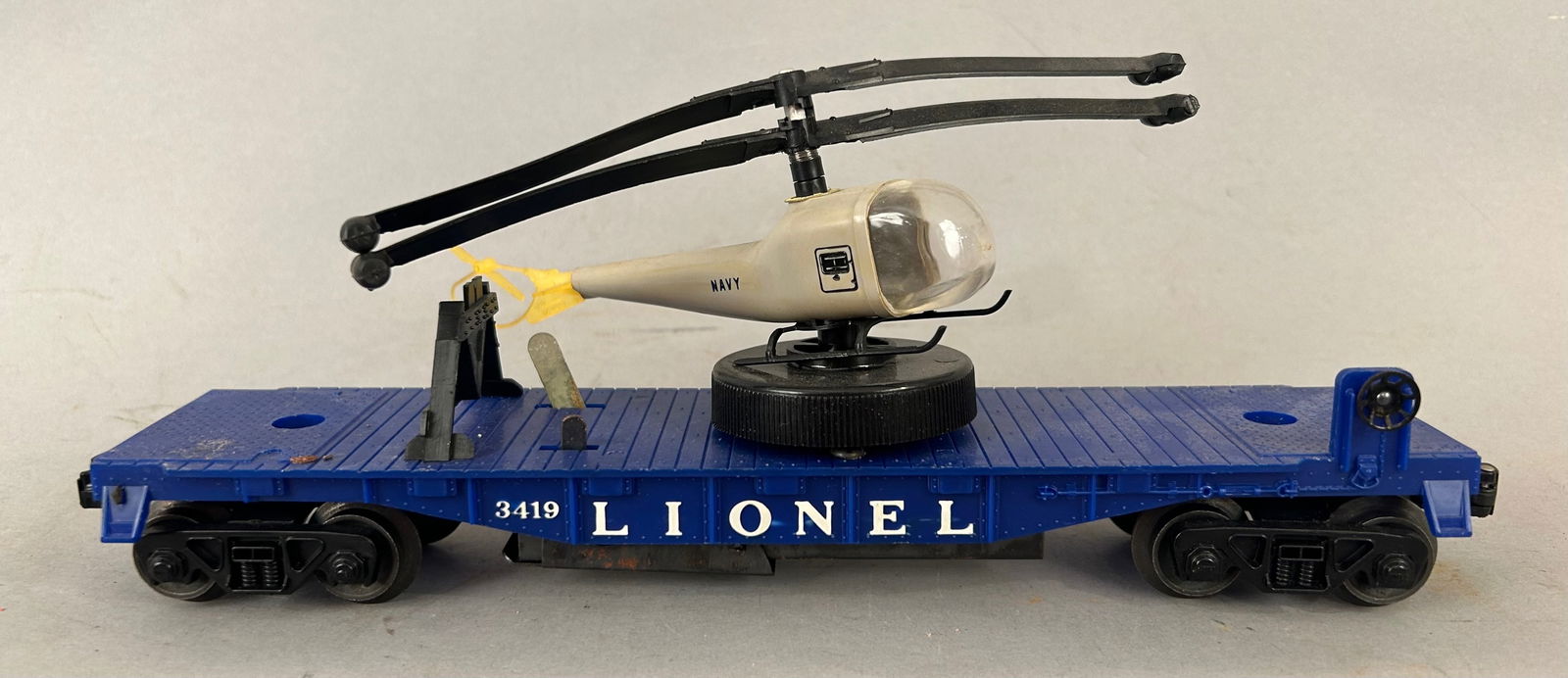 Lionel 3419 Helicopter Car O Gauge (1 of 5)