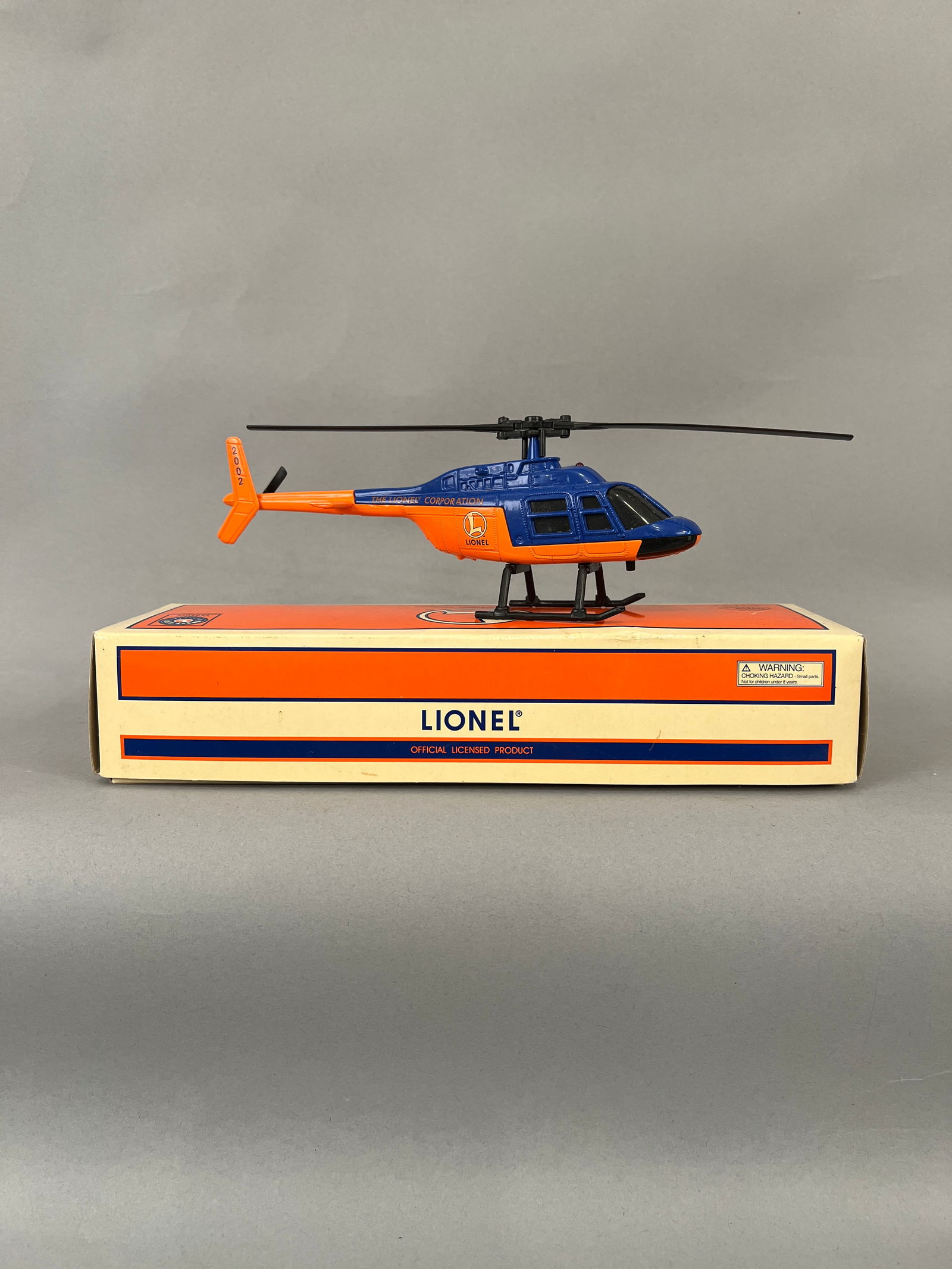 Lionel TMT-418H-B Helicopter in original box.: Lionel TMT-418H-B Helicopter in original box.