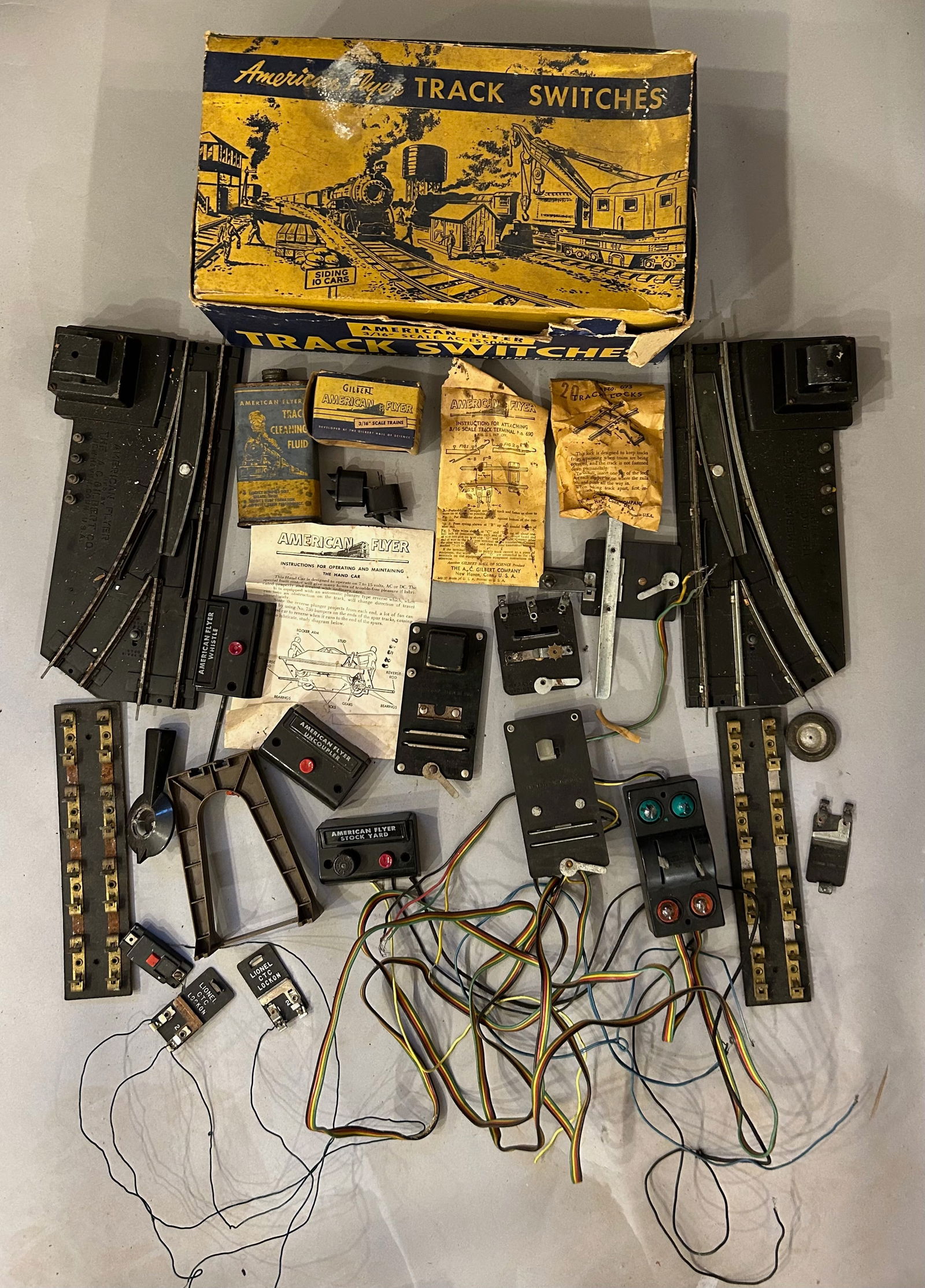 Box of American Flyer Track Switches (1 of 10)