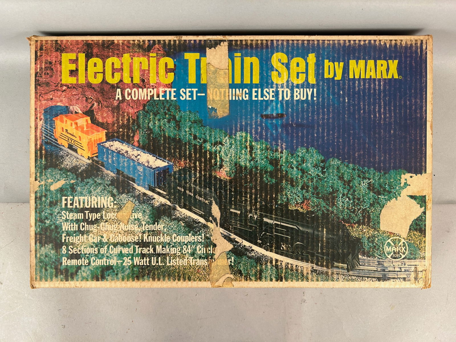 Marx toys electric train set in box (1 of 9)