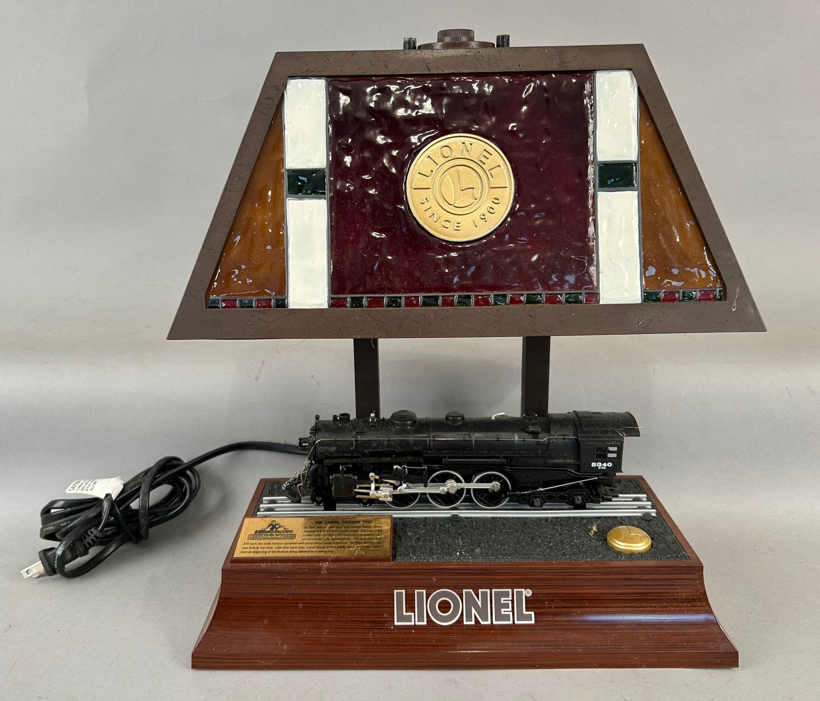 Vintage Lionell train lamp (1 of 7)
