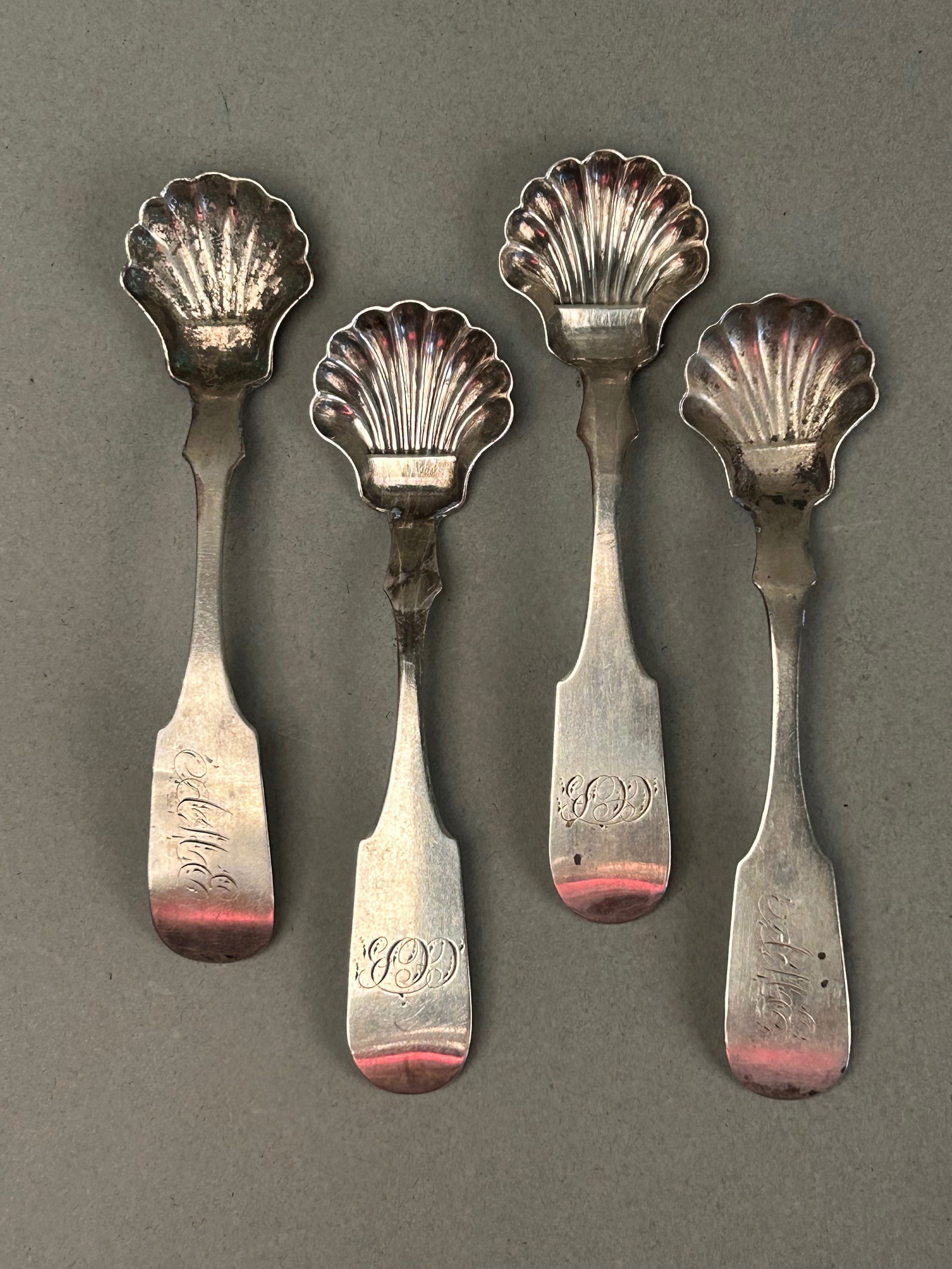 4 Coin Silver Shell Spoons Philadelphia (1 of 7)