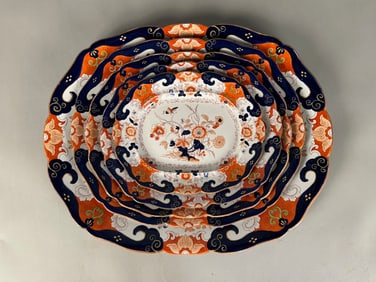 Set a five Imari ironstone serving platters