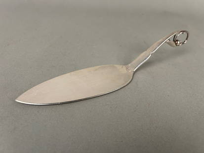Georg Jensen Sterling Silver Cake Server: Georg Jensen Sterling silver cake server ornamental design 21 pattern marked Georg Jensen, Denmark, Sterling 8 3/4" total weight 79g