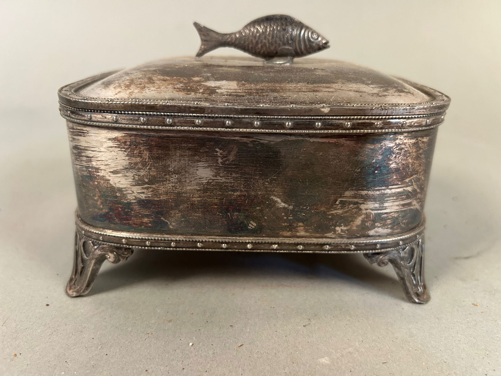 Antique Silverplate sardine box (1 of 8)