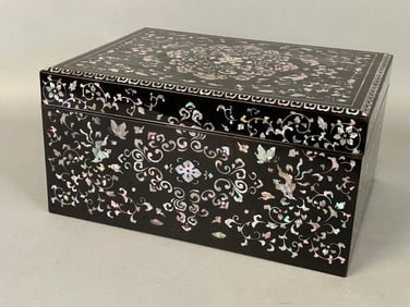 Vintage Black Lacquered Box w Mother of Pearl Inlay