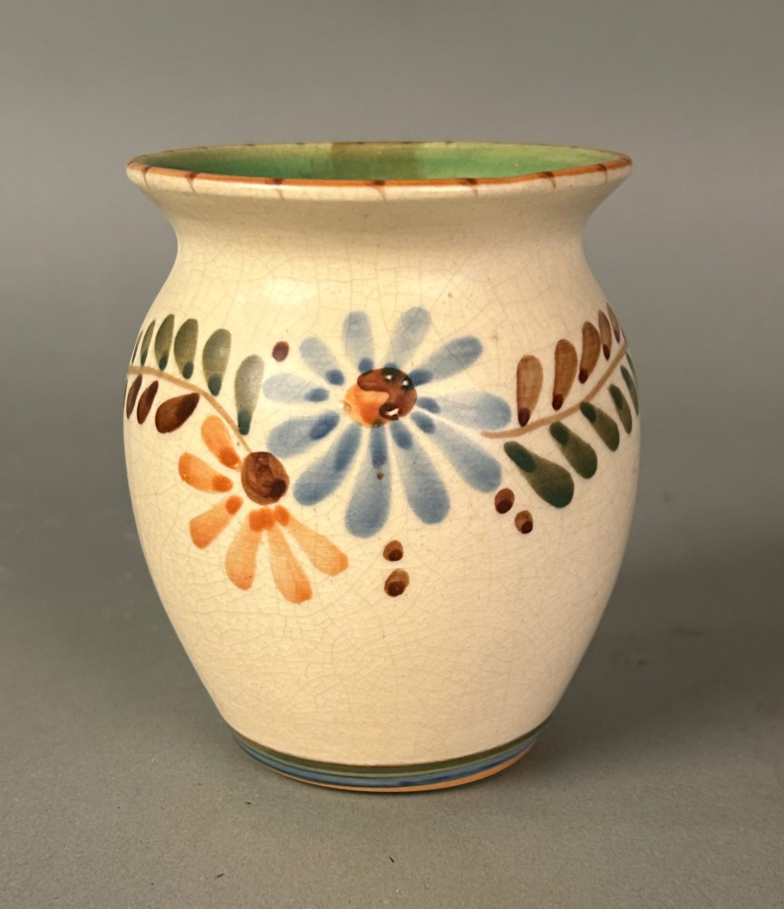 American art pottery vase, Weller, early 20th century (1 of 4)