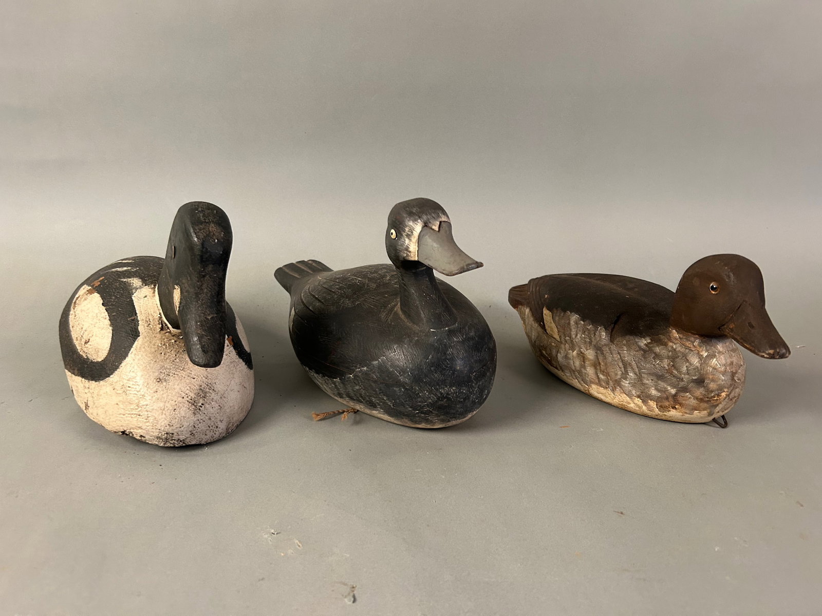 Three vintage duck decoys (1 of 6)