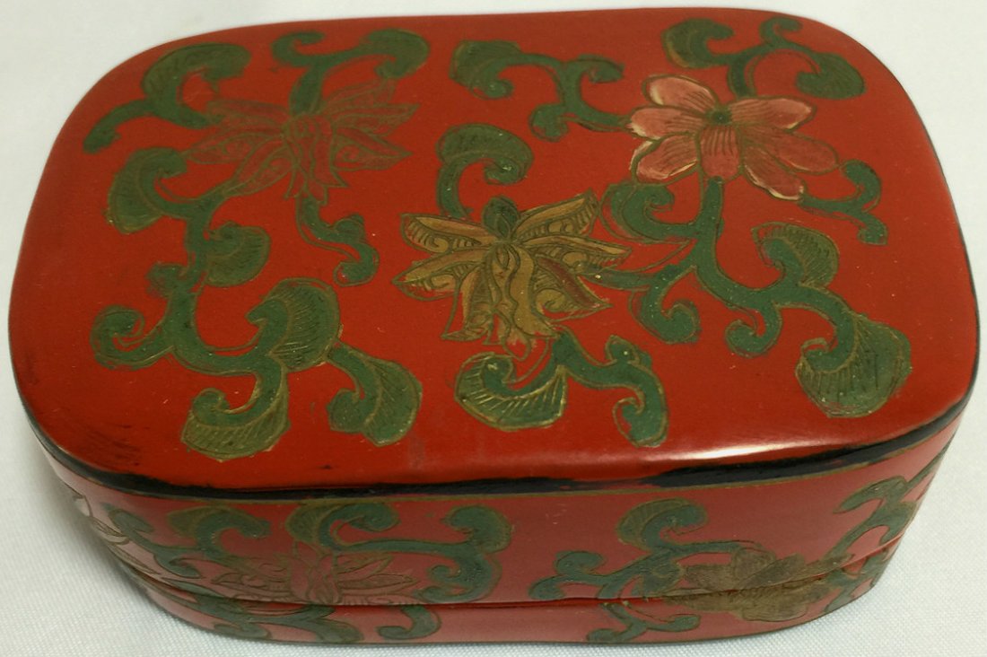 Chinese Cinnabar Lacquer Round Box (1 of 3)