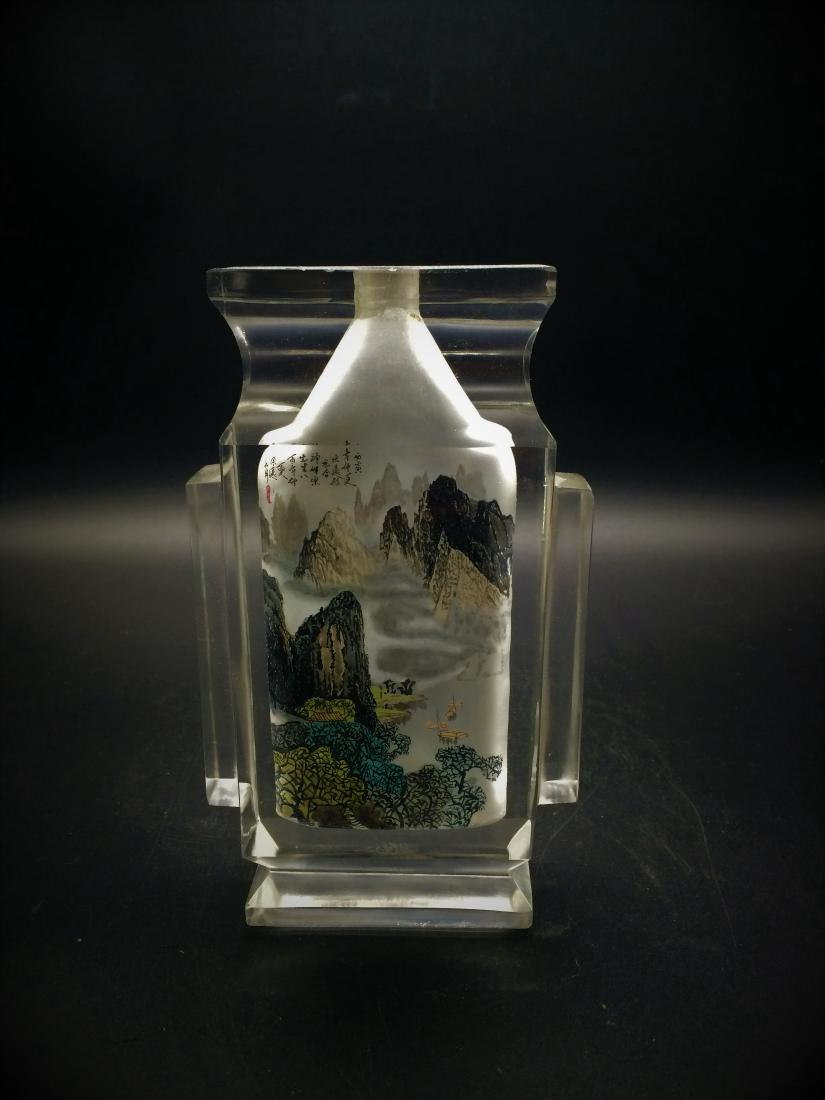 CHINESE REVERSE PAINT PEKING GLASS SNUFF BOTTLE (1 of 4)