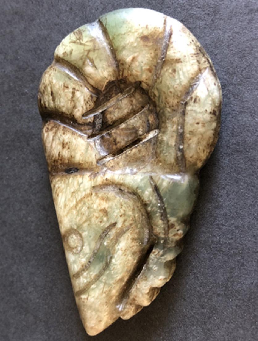 Han Dynasty, green jade shrimp carving: Han Dynasty, green jade shrimp carving 6.5x4x1cm weight 31.6 grams