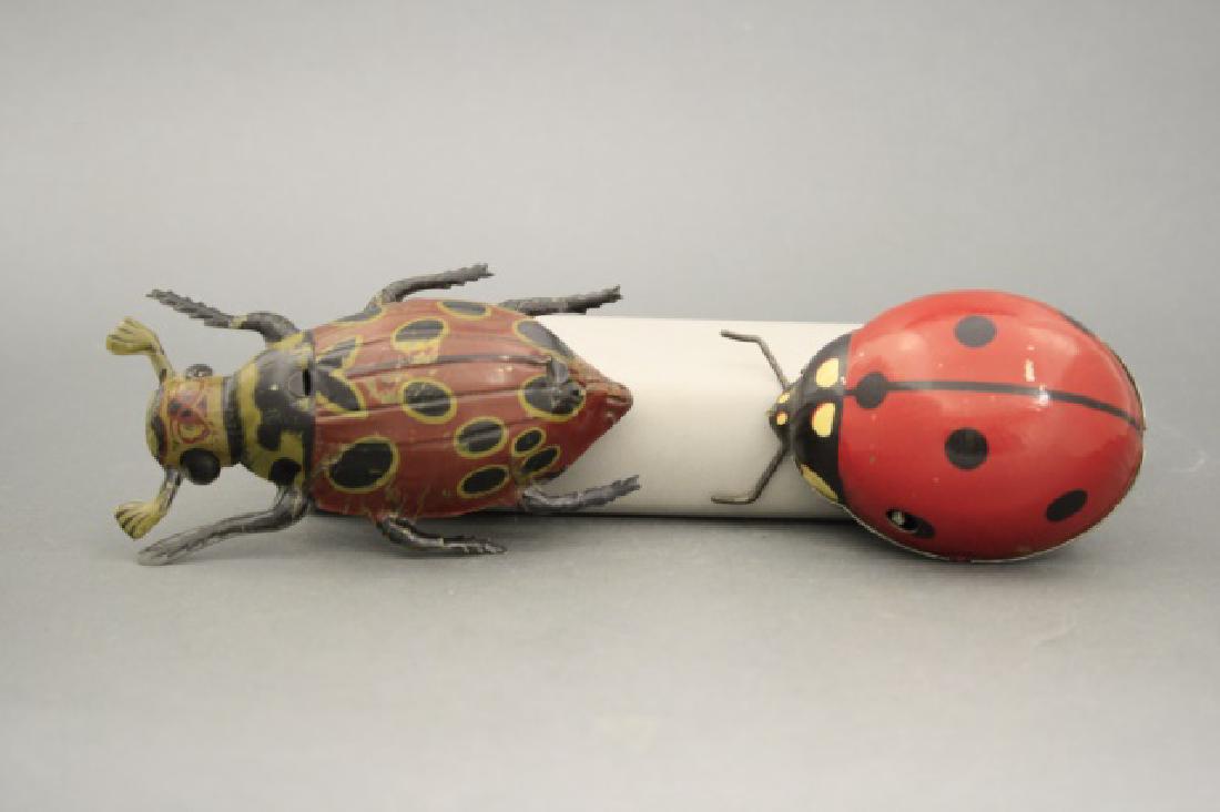 Lot: Beetle, Lady Bug (1 of 2)