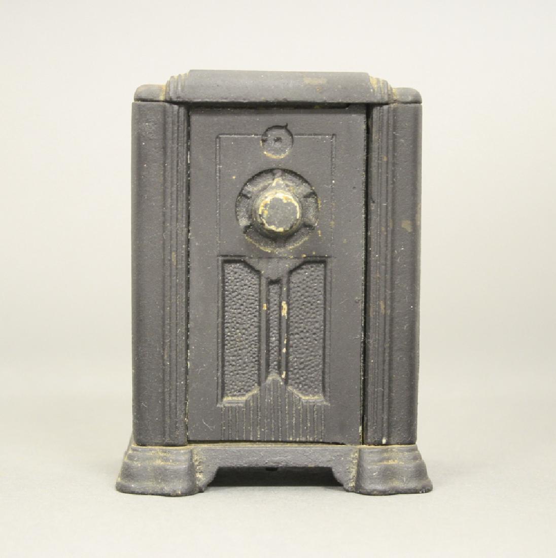 Radio with Combination Door (1 of 2)