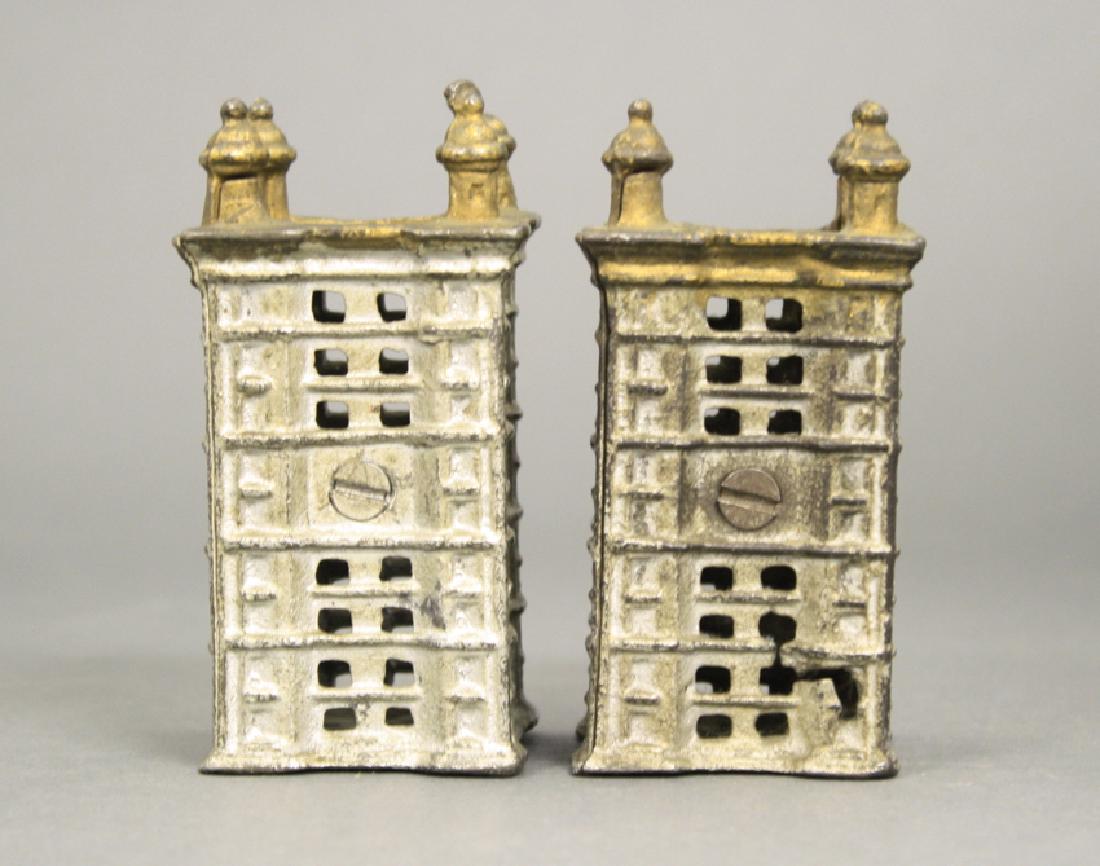 Lot: Two Skyscrapers, Small (1 of 2)