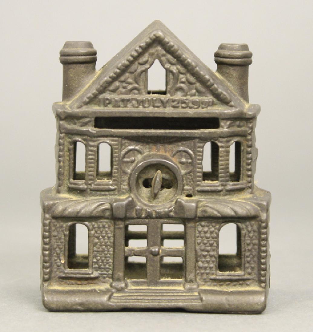 Victorian House, Small: Made of Cast Iron. Fine Condition.