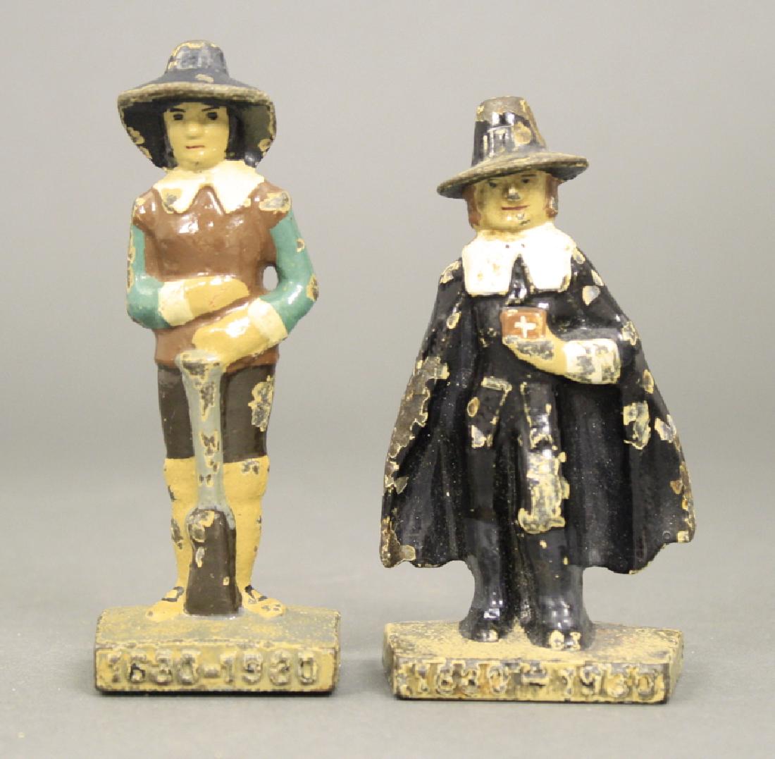 Lot: Two Paperweights (1 of 2)