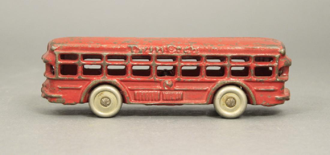 Arcade Twin Coach (1 of 2)