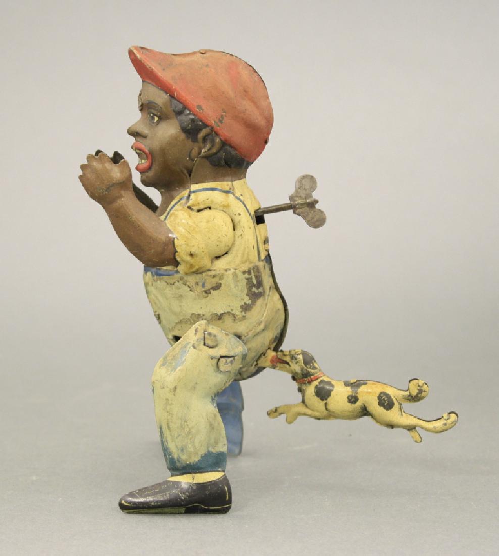 Guntermann Windup Dog Biting a Man (1 of 2)