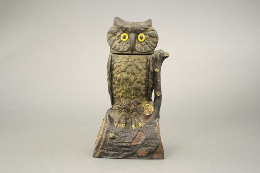Owl Turns Head Bank (1 of 2)