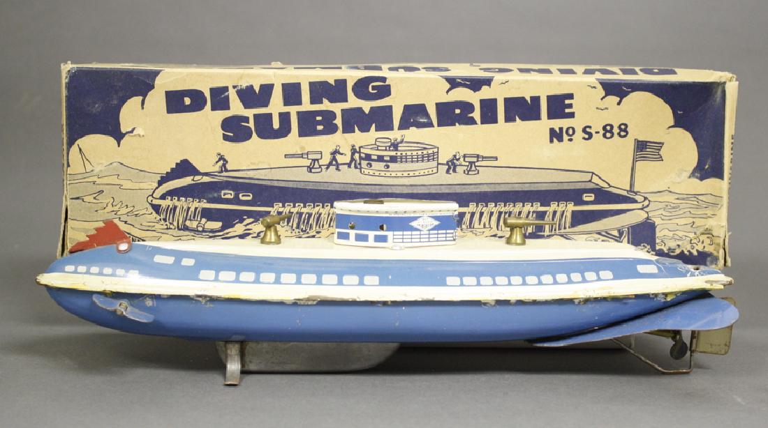 Diving Submarine with English Flag (1 of 2)