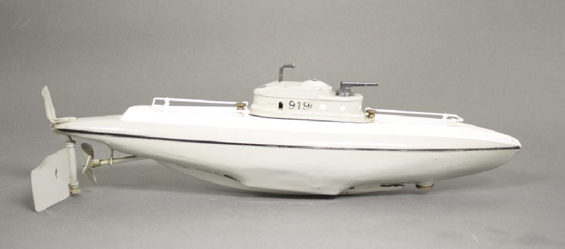 Nautilus "919" Submarine (1 of 2)