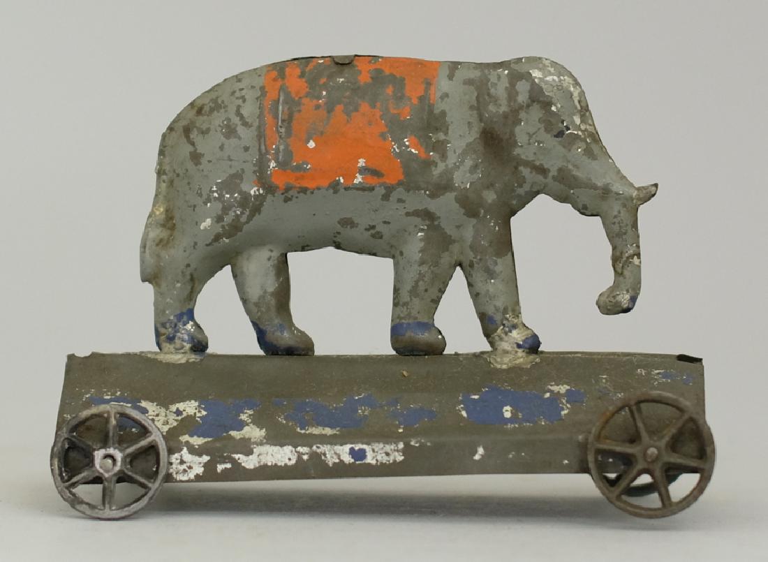 Elephant Platform Toy (1 of 2)
