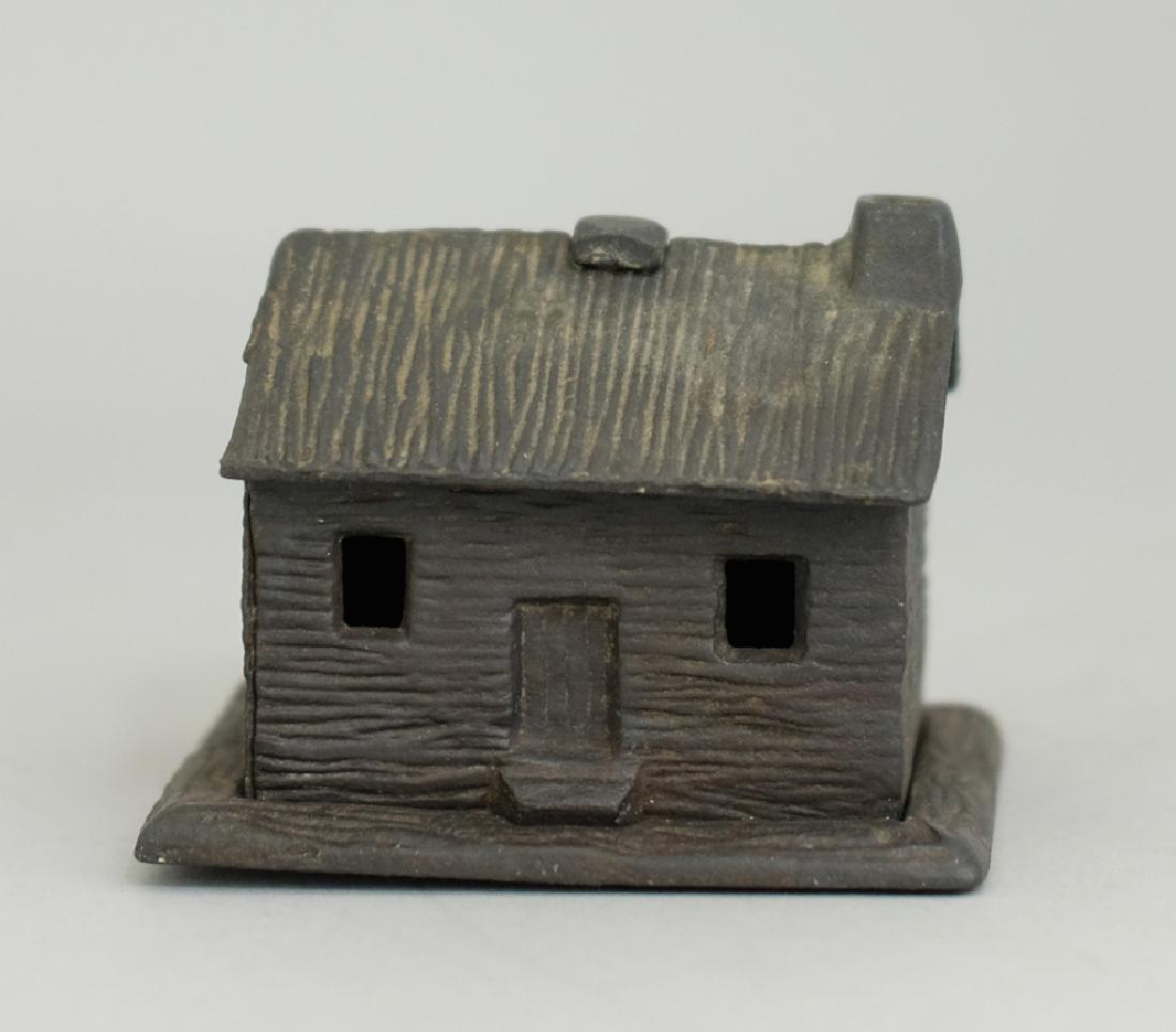 Log Cabin, Chimney Right Iron Bank (1 of 2)