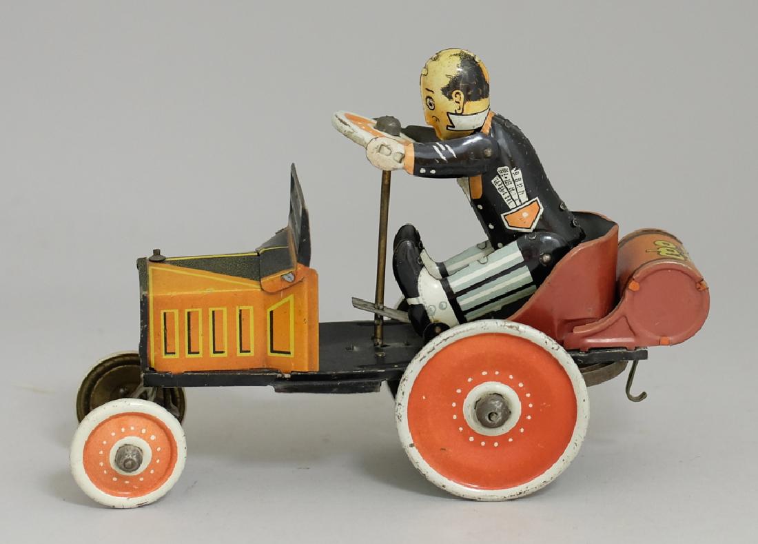 Marx Coo Coo Car (1 of 2)