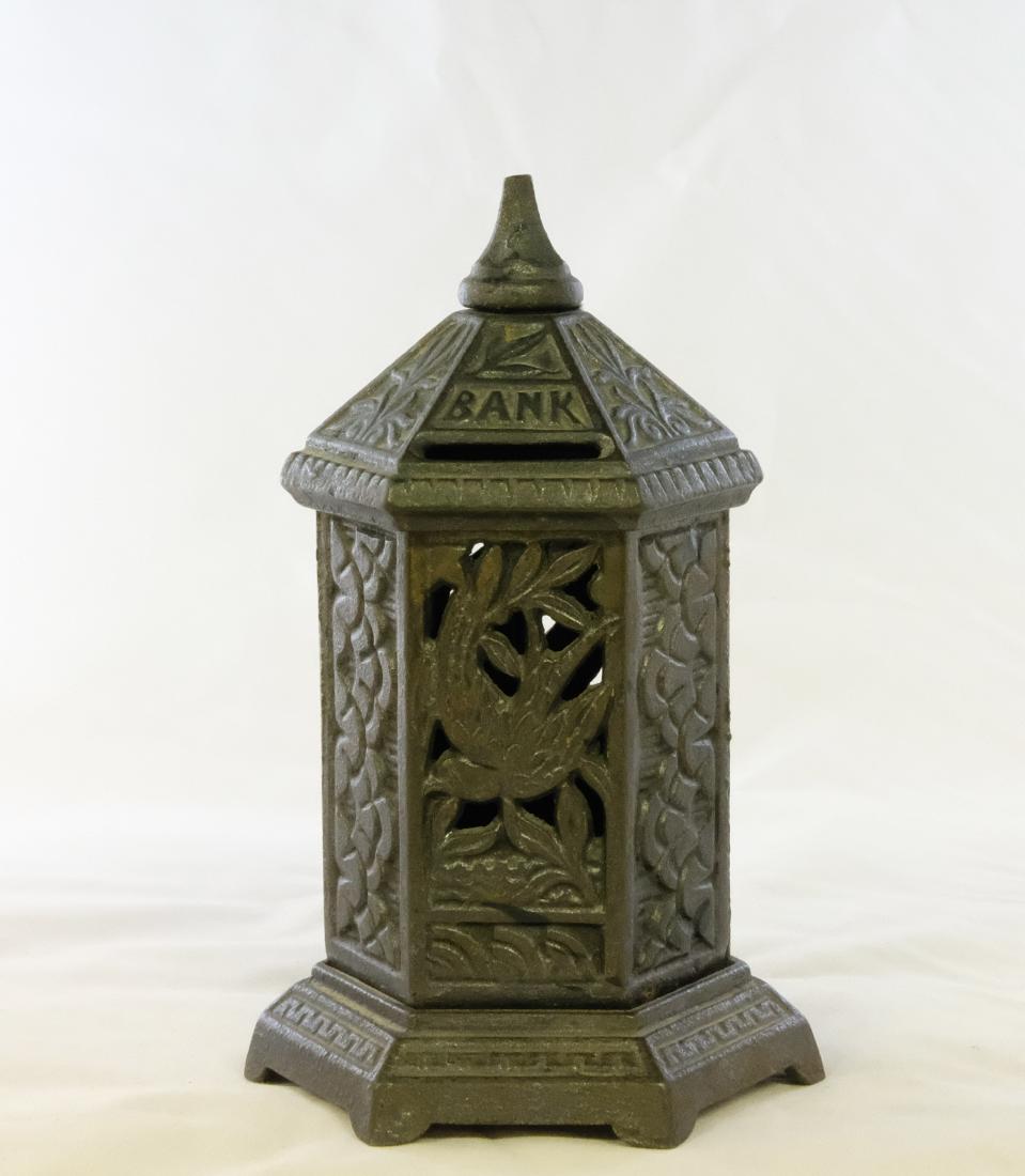 Space Heater with Bird Bank (1 of 2)