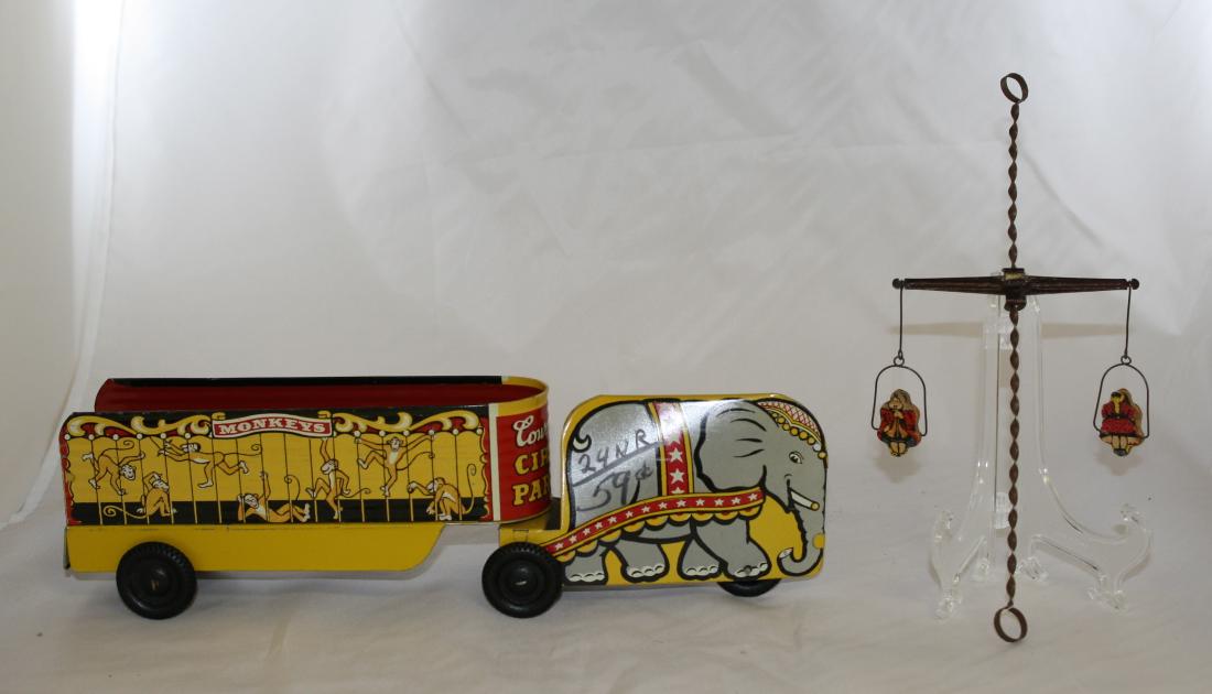 Monkey Cage and Novelty Toy (1 of 2)