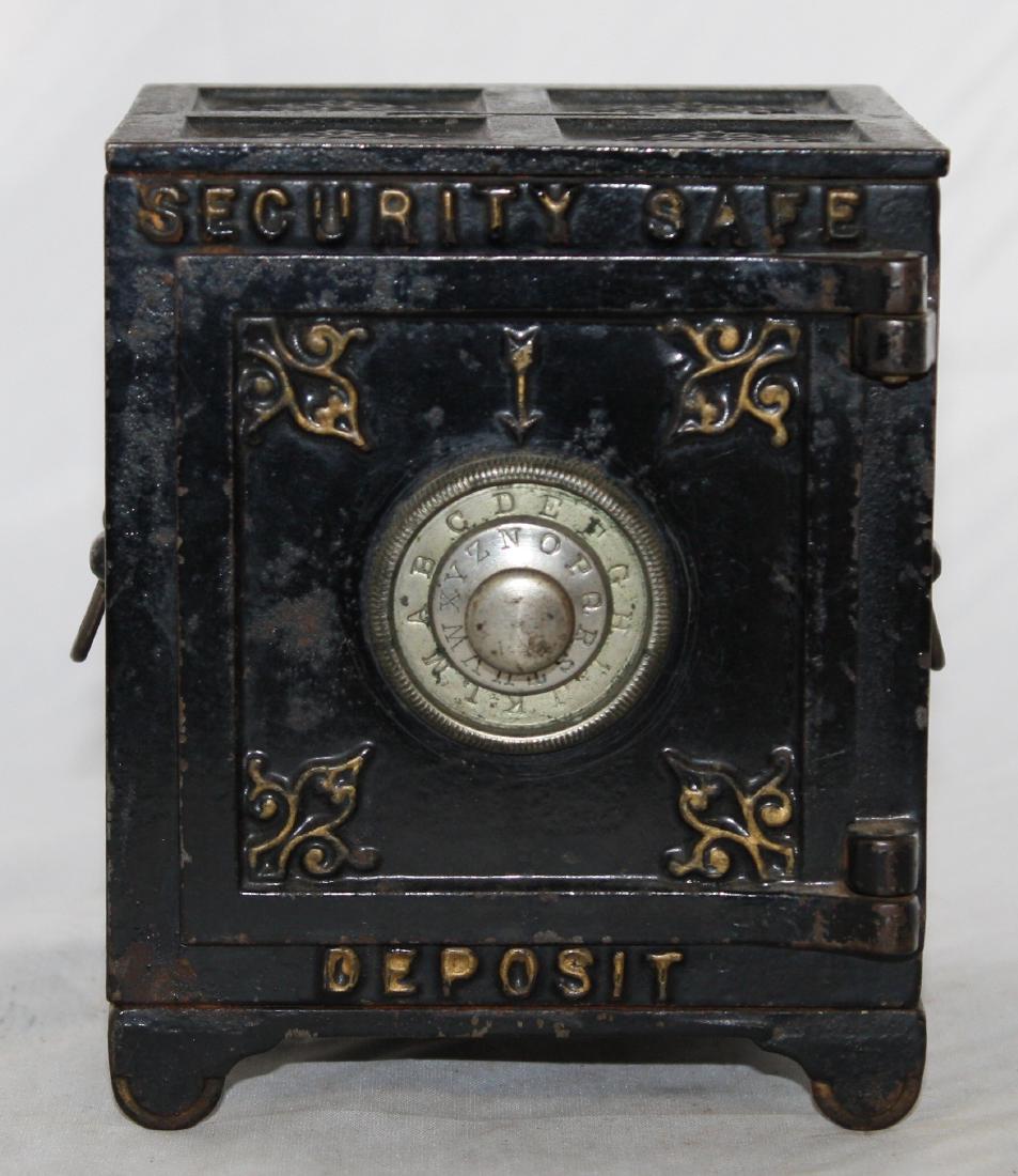 Security Safe Deposit Cast Iron Safe, Medium (1 of 4)