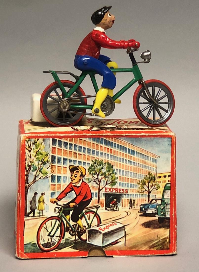 Windup Ruehl Express Jonny No 32 (1 of 2)