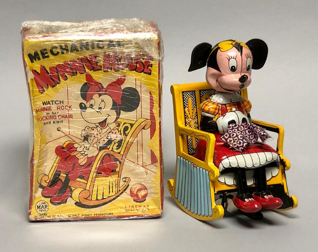 LineMar Windup Knitting Minnie in Original Box (1 of 2)