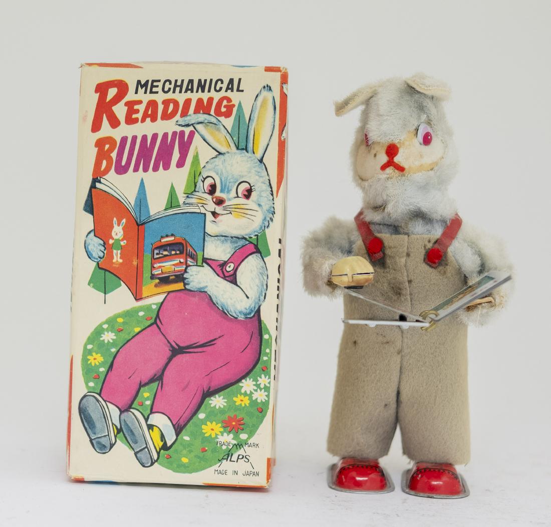 Alps Reading Bunny Windup Toy (1 of 4)