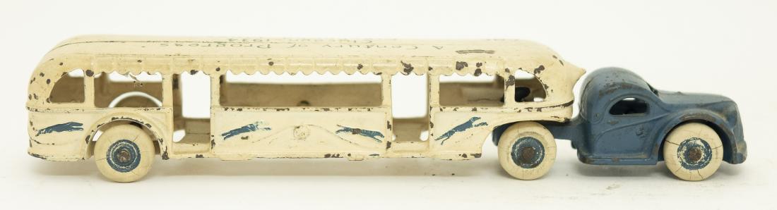 Arcade Century of Progress Bus Cast Iron Toy (1 of 2)