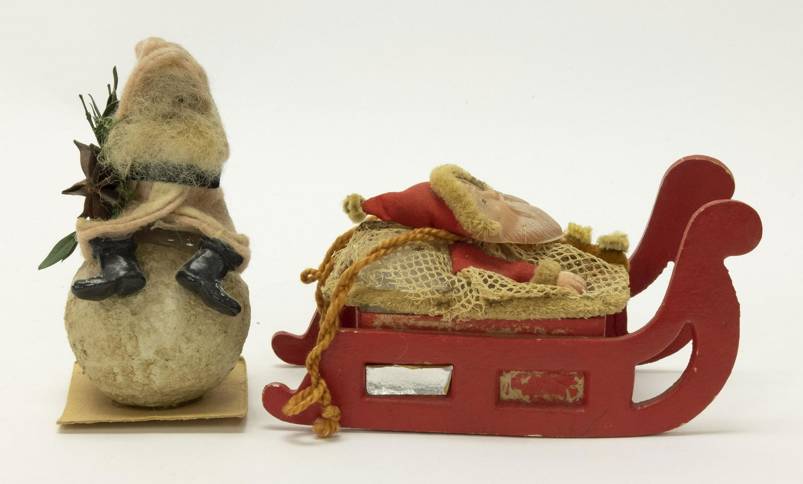 Two Santa Claus Items (1 of 2)