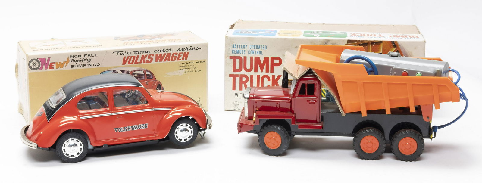 Boxed Battery Op Dump Truck & Volkswagen Japan (1 of 4)