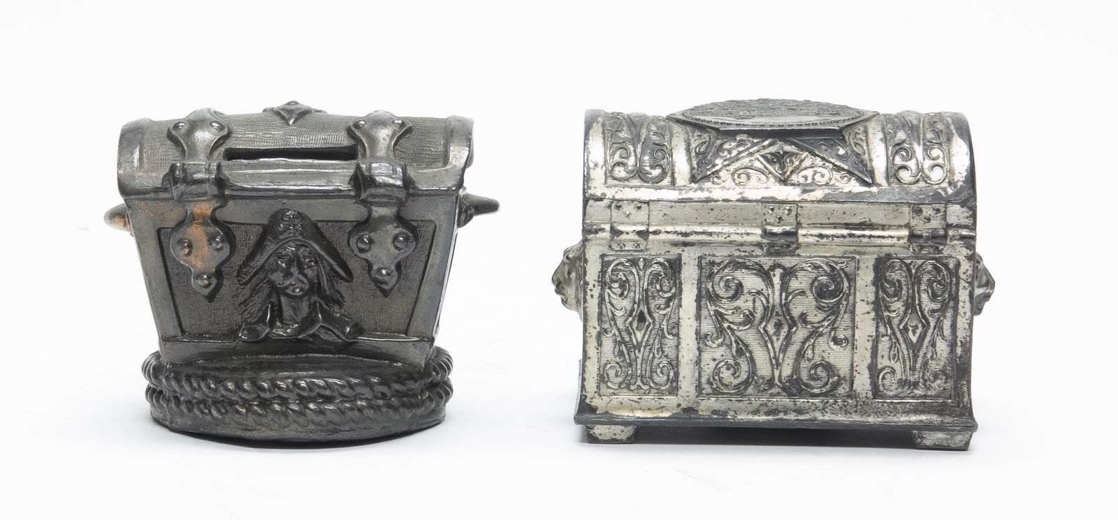 Pirate Chest and Tomb Still Banks (1 of 4)