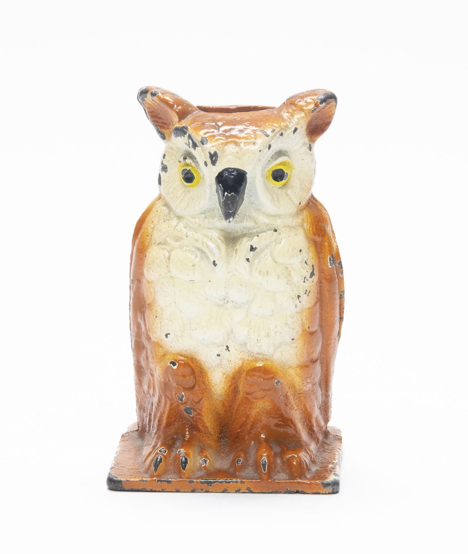 Vindex Owl Cast Iron Still Bank (1 of 4)