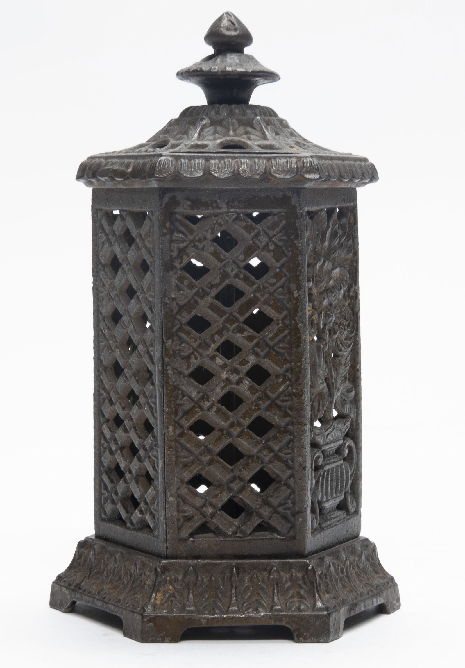 Space Heater with Flowers Cast Iron Still Bank (1 of 4)