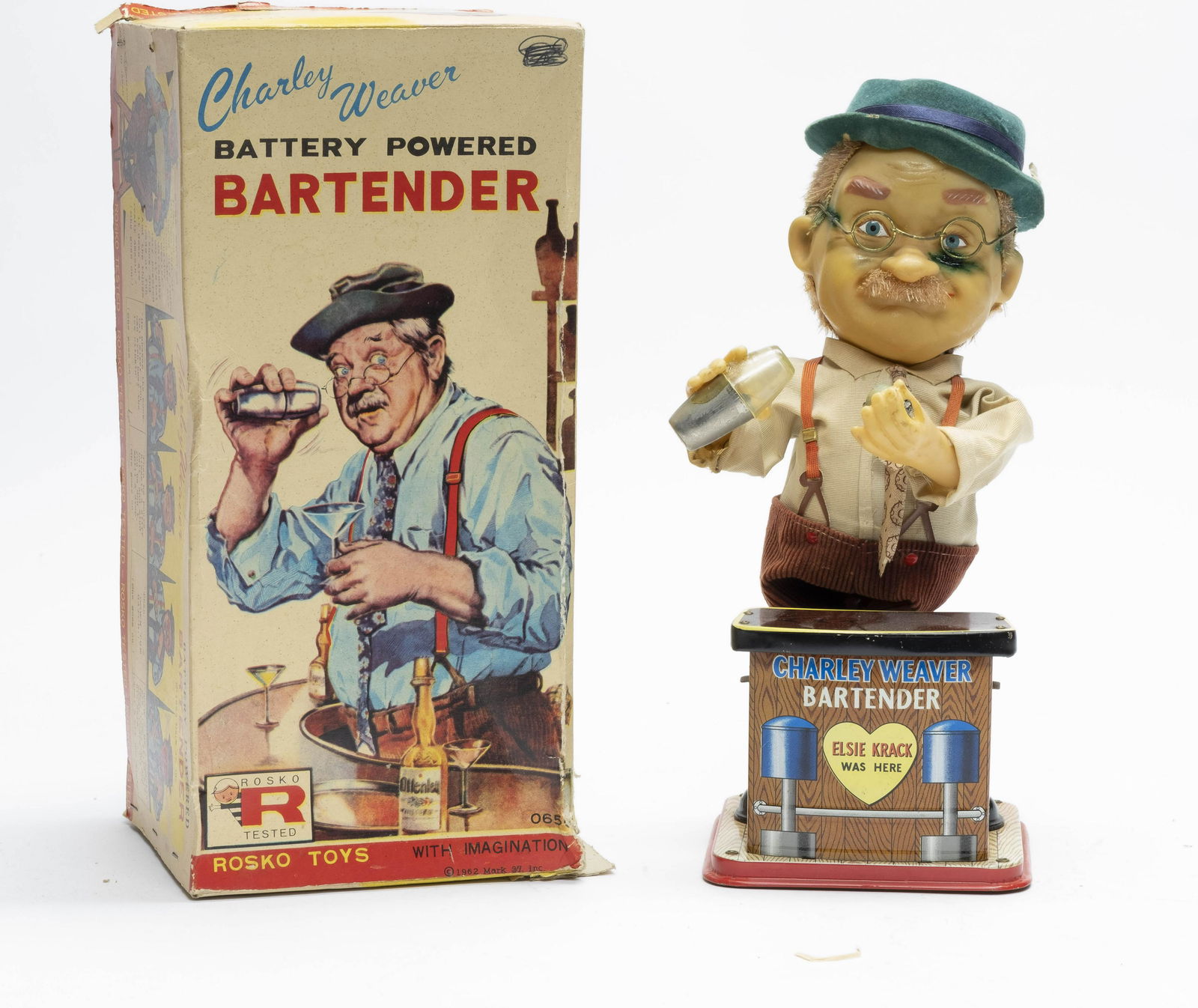 Boxed Battery Op Charlie Weaver (1 of 4)