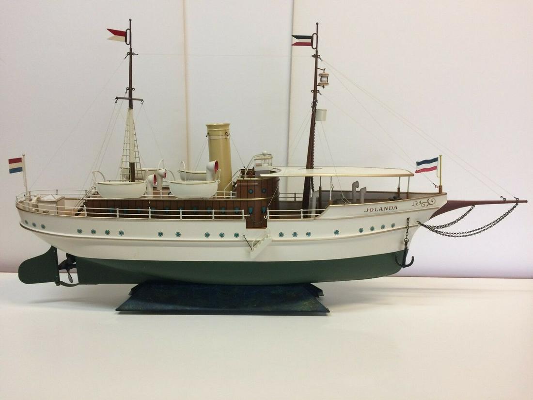 Marklin Jolanda Passenger Yacht Limited Edition (1 of 8)