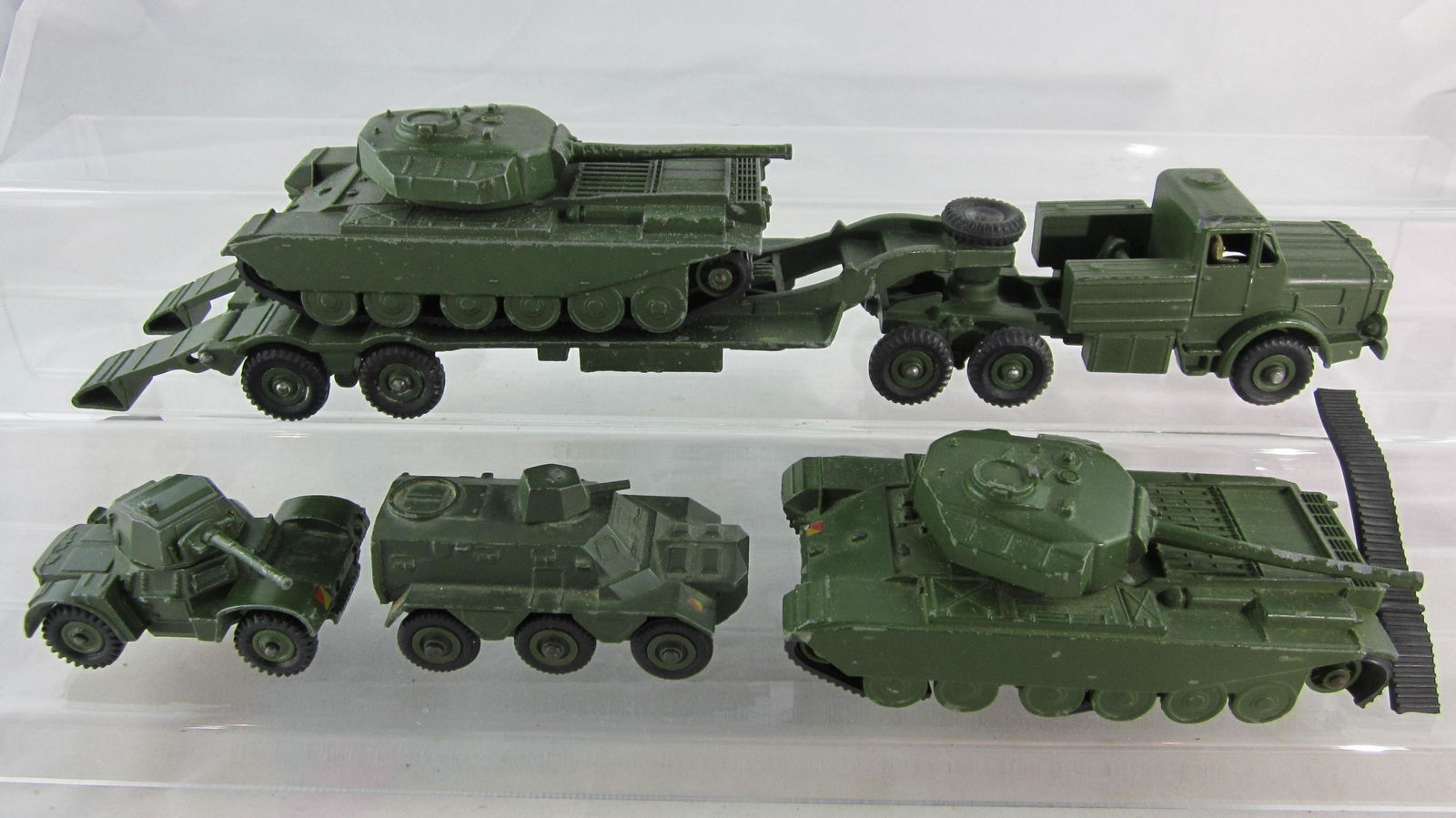 Dinky HO Scale Military Vehicle Medley. (1 of 1)