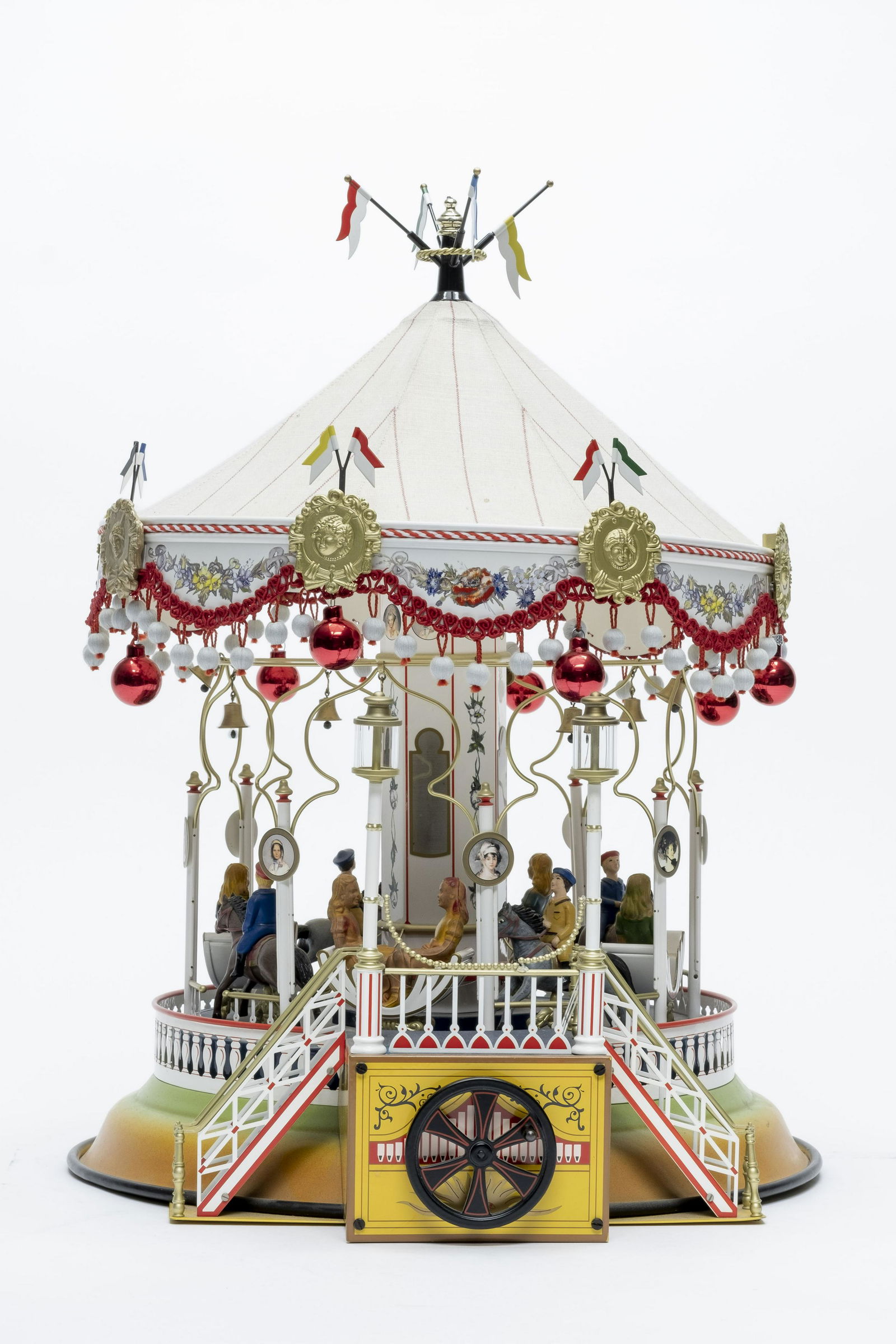 Marklin Carousel (1 of 4)