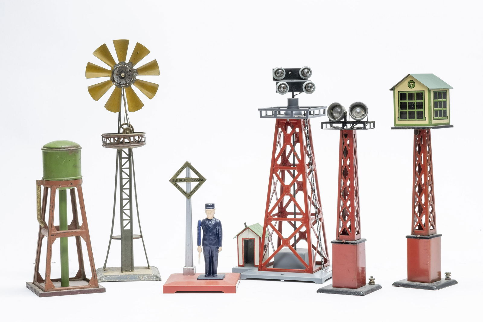 American Flyer, Marx, Lionel Train Accessories (1 of 1)