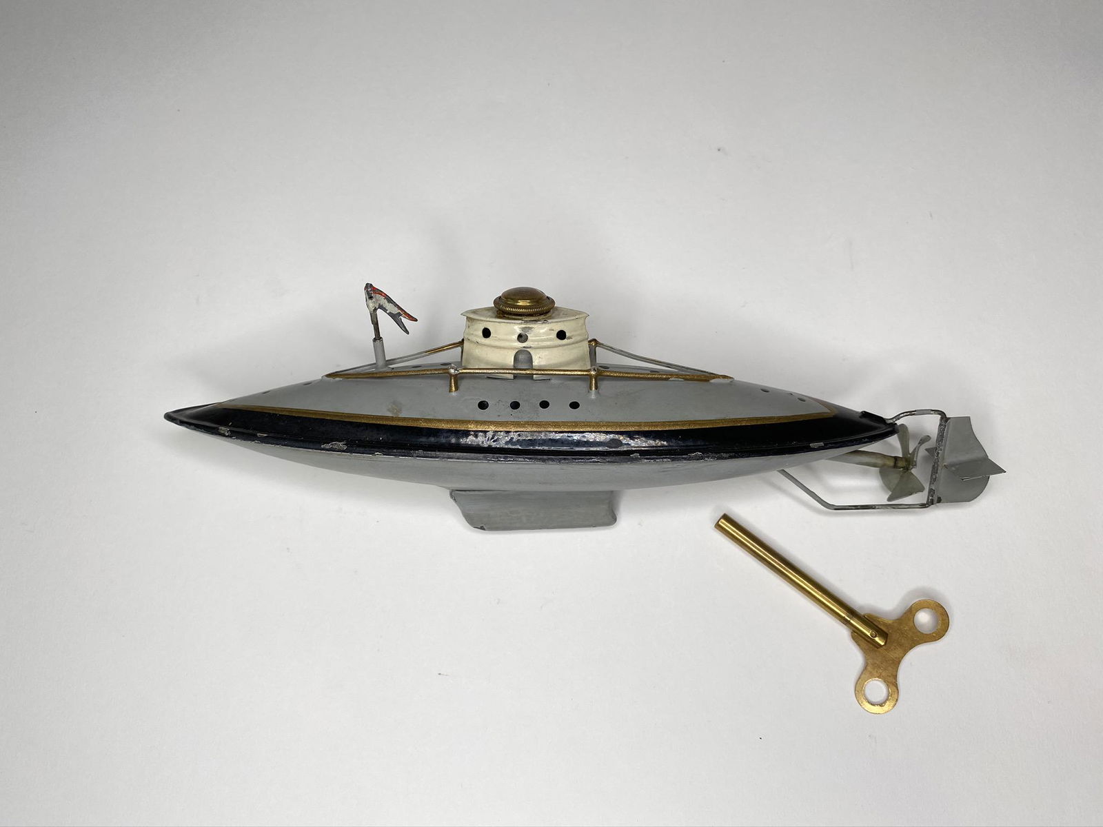 Fleischmann Clockwork Tin Submarine (1 of 3)