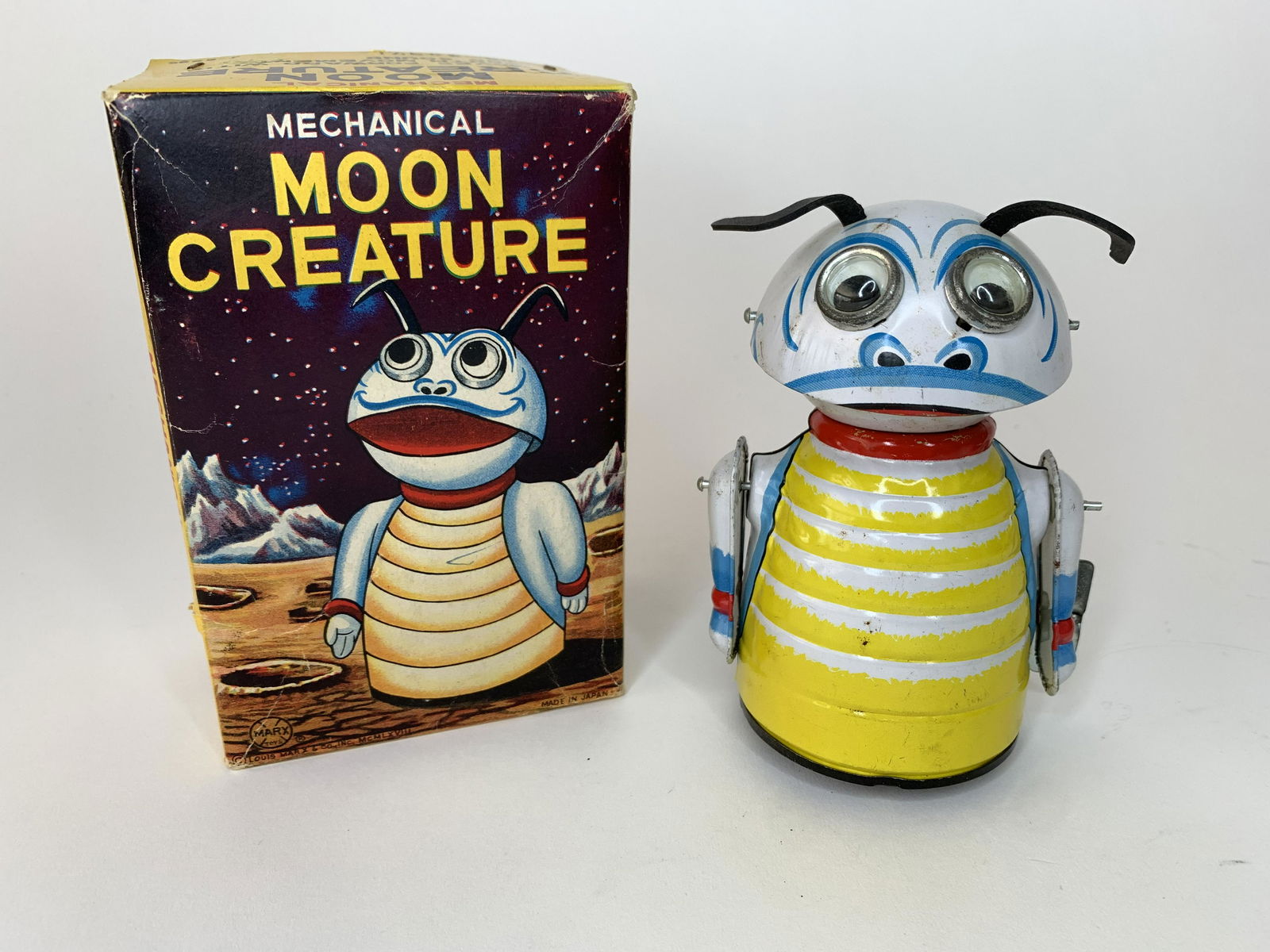 Mechanical Windup Moon Creature (1 of 2)