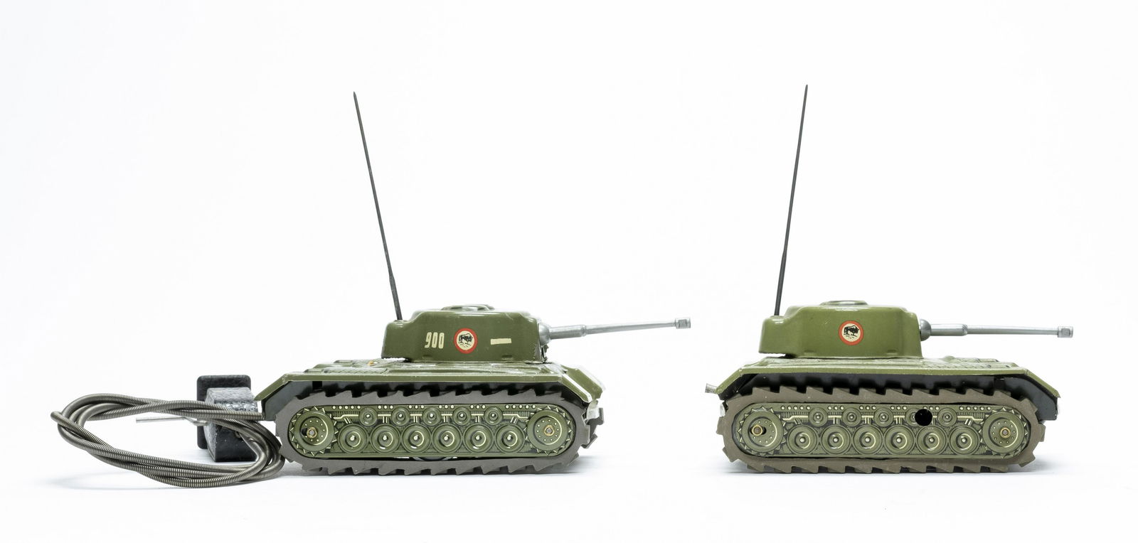 Two Arnold Tanks Tin Toys (1 of 5)